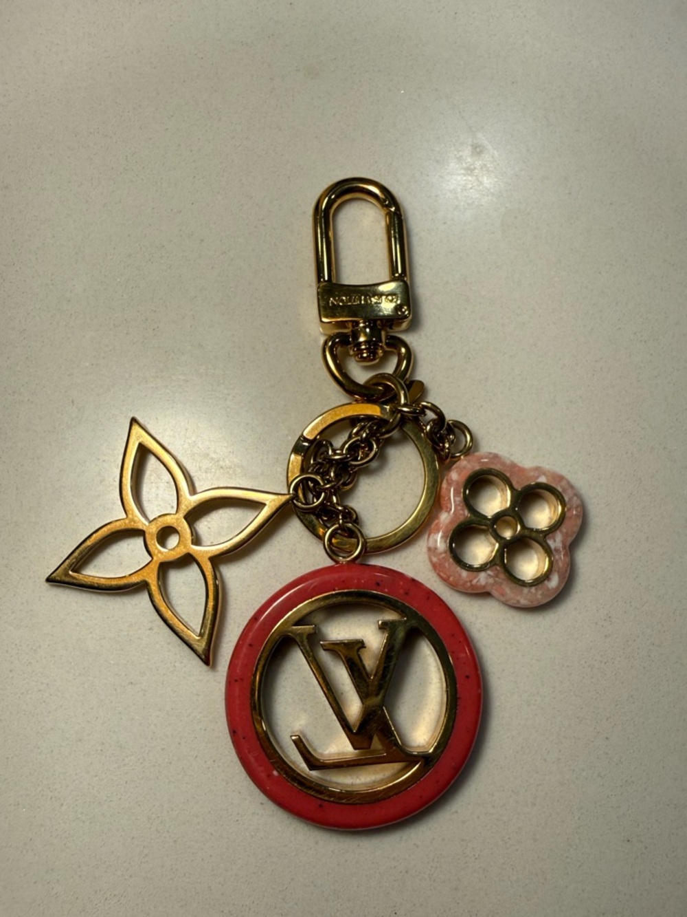 Louis Vuitton Pink and Gold LV Keychain/Bag Charm - Picture 4 of 6